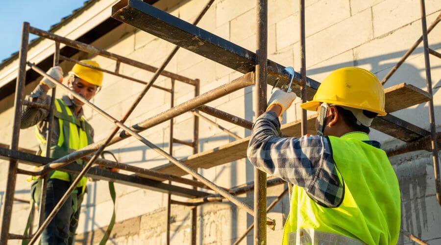 Professional residential roofers in Hamlin, WV